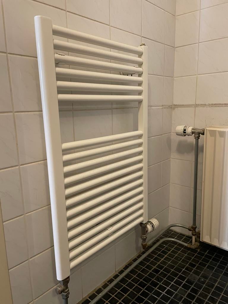 Witte handdoekradiator voor badkamer of toilet, Ophalen, Gebruikt, Radiator, Minder dan 60 cm