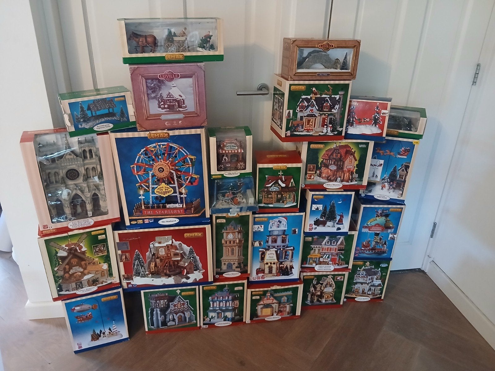 groot compleet lemax kerstdorp zie foto's, Diversen, Ophalen, Gebruikt