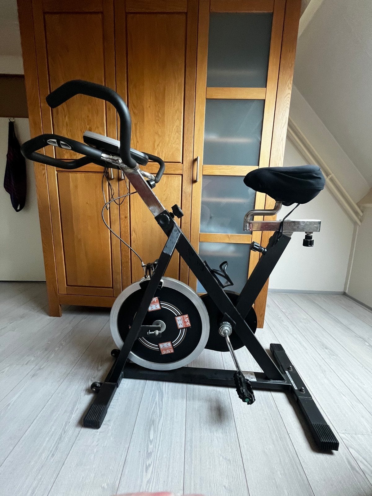 MPF Speed Bike 2850 - Spinningfiets voor Thuis, Sport en Fitness, Ophalen, Gebruikt, Spinningfiets, Metaal