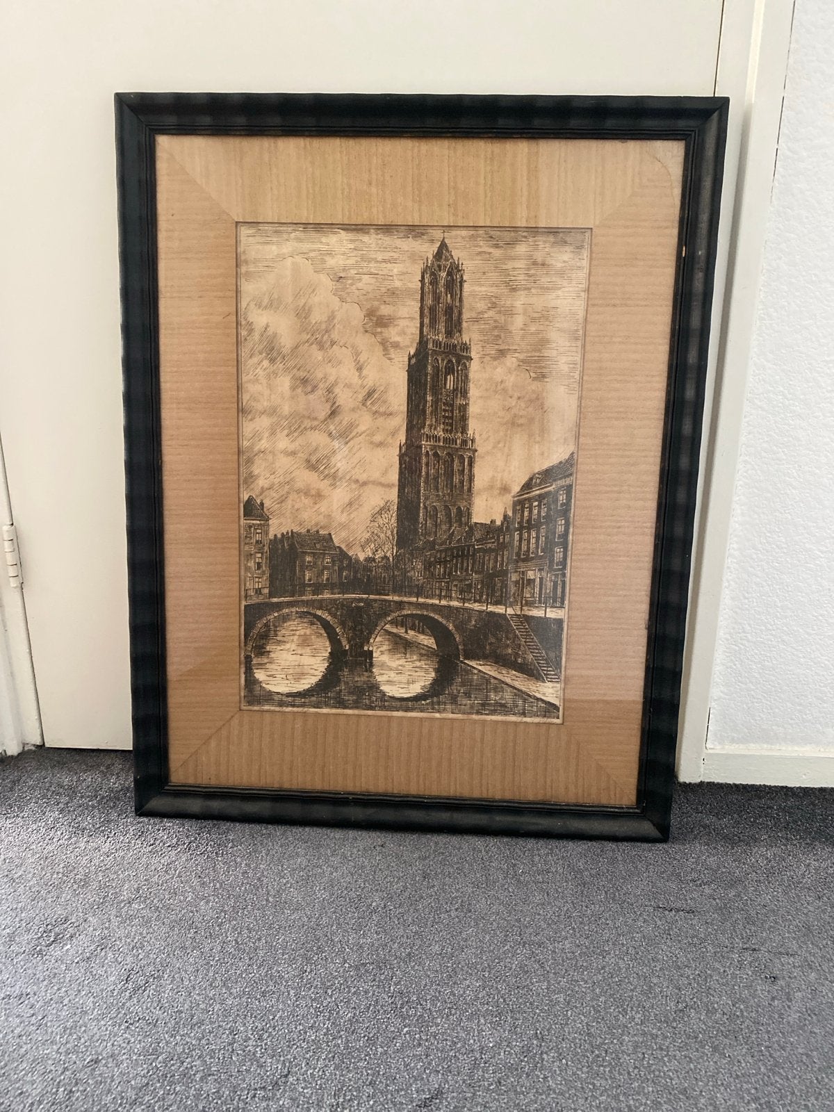 Ets Domtoren Utrecht met gracht en brug, ingelijst, Antiek en Kunst, Kunst | Etsen en Gravures, Ophalen, Ingelijst, Ets, Stadsgezicht