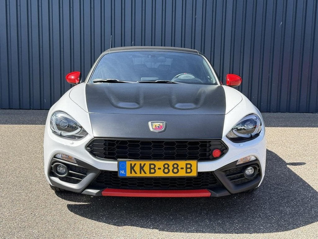 Fiat Abarth 124 Spider 1.4 MultiAir Turbo Automaat | Lederen, Auto's, Automaat, Gebruikt, 4 cilinders, Cabriolet