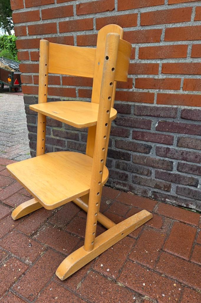 Moizi meegroeistoel - Houten kinderstoel, Kinderen en Baby's, Ophalen, Gebruikt, Meegroeistoel, Aanschuifbaar