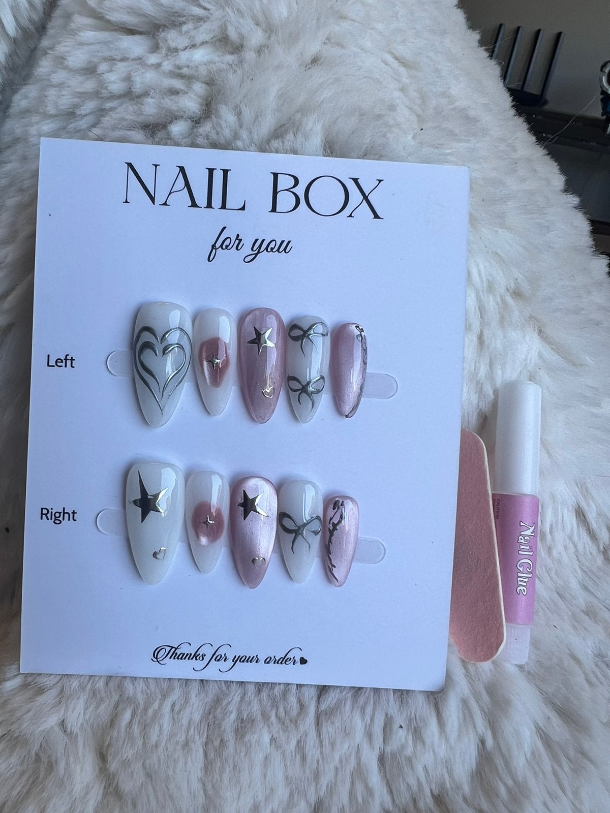 Nail press on - nail art - nail box, Nieuw, Ophalen of Verzenden, Handen en Nagels, Make-up