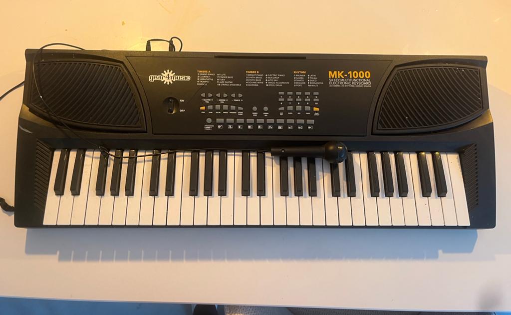 Gear4music MK-1000 Keyboard met microfoon, Overige merken, 61 toetsen, Midi-aansluiting, Ophalen of Verzenden