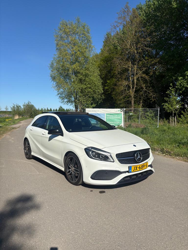 Mercedes-Benz A-Klasse A 180 Blueefficiency 122pk 7G-DCT, Auto's, 4 cilinders, Leder en Stof, 1200 kg, 19 km/l