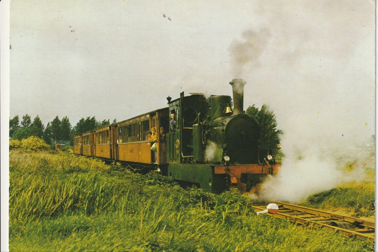 HELLEVOETSLUIS STOOMTRAM MUSEUM LOCOMOTIEF HOUTEN RIJTUIGEN, Ophalen of Verzenden, 1960 tot 1980, Gelopen, Zuid-Holland