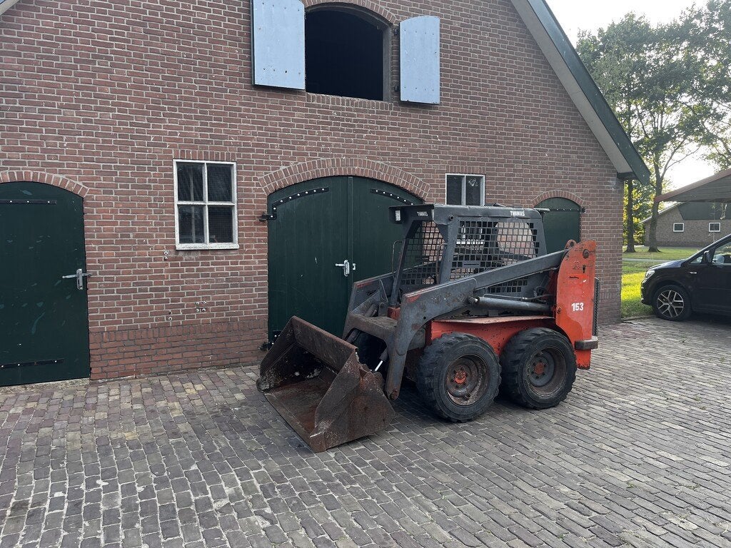 Thomas t153 bobcat schranklader, Zakelijke goederen, Machines en Bouw | Kranen en Graafmachines, Wiellader of Shovel