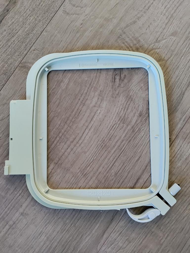 Hoop Husqvarna pfaff 120x120, Hobby en Vrije tijd, Borduren en Borduurmachines, Ophalen of Verzenden, Gebruikt, Borduurmachine