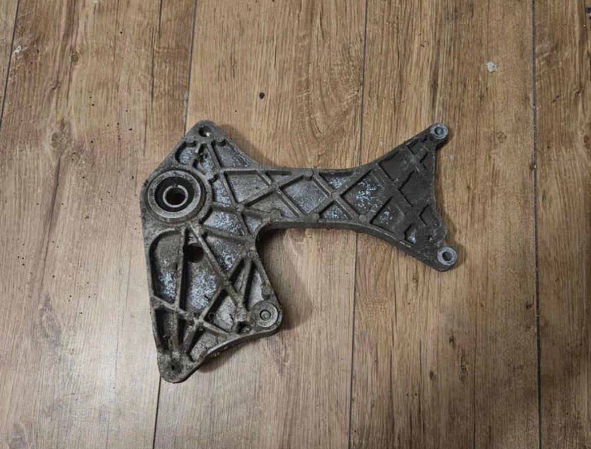 Fusee / uitlaat steun vespa Gts 250 / 300, Ophalen of Verzenden