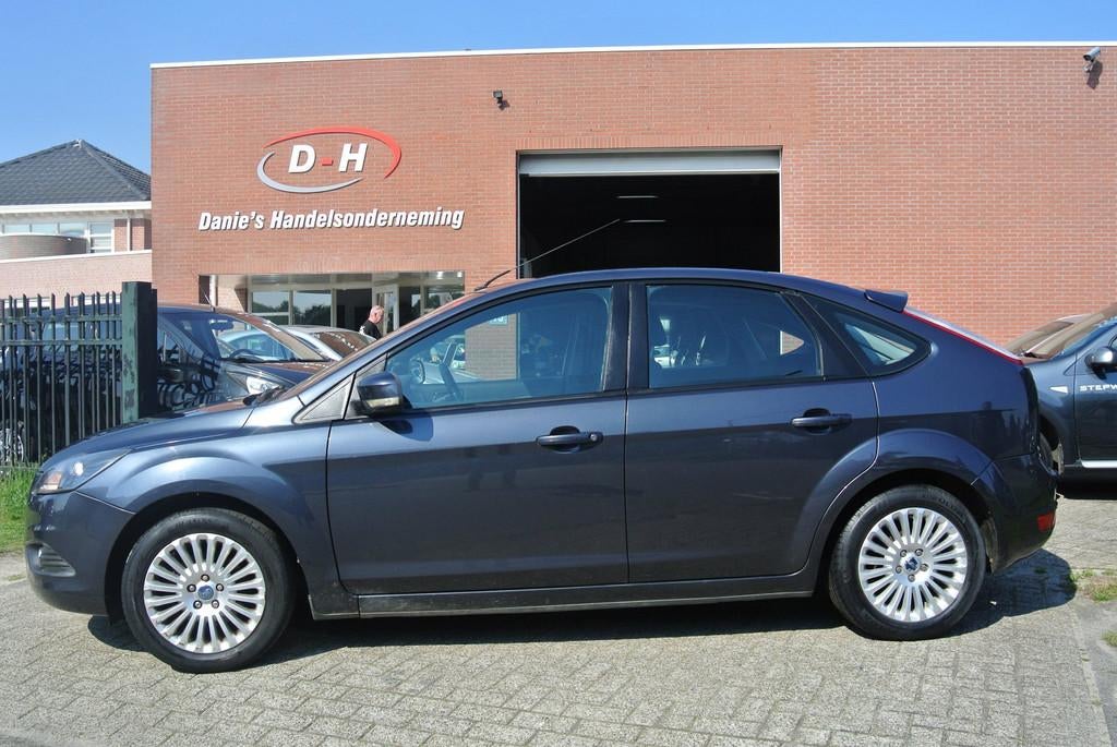 Ford Focus 1.8 Limited airco nieuwe apk inruil mogelijk nap, Euro 5, Gebruikt, 4 cilinders, Parkeersensor