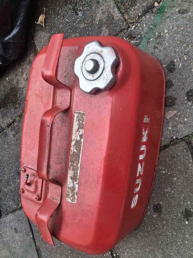 Benzine tank, Ophalen, Gebruikt