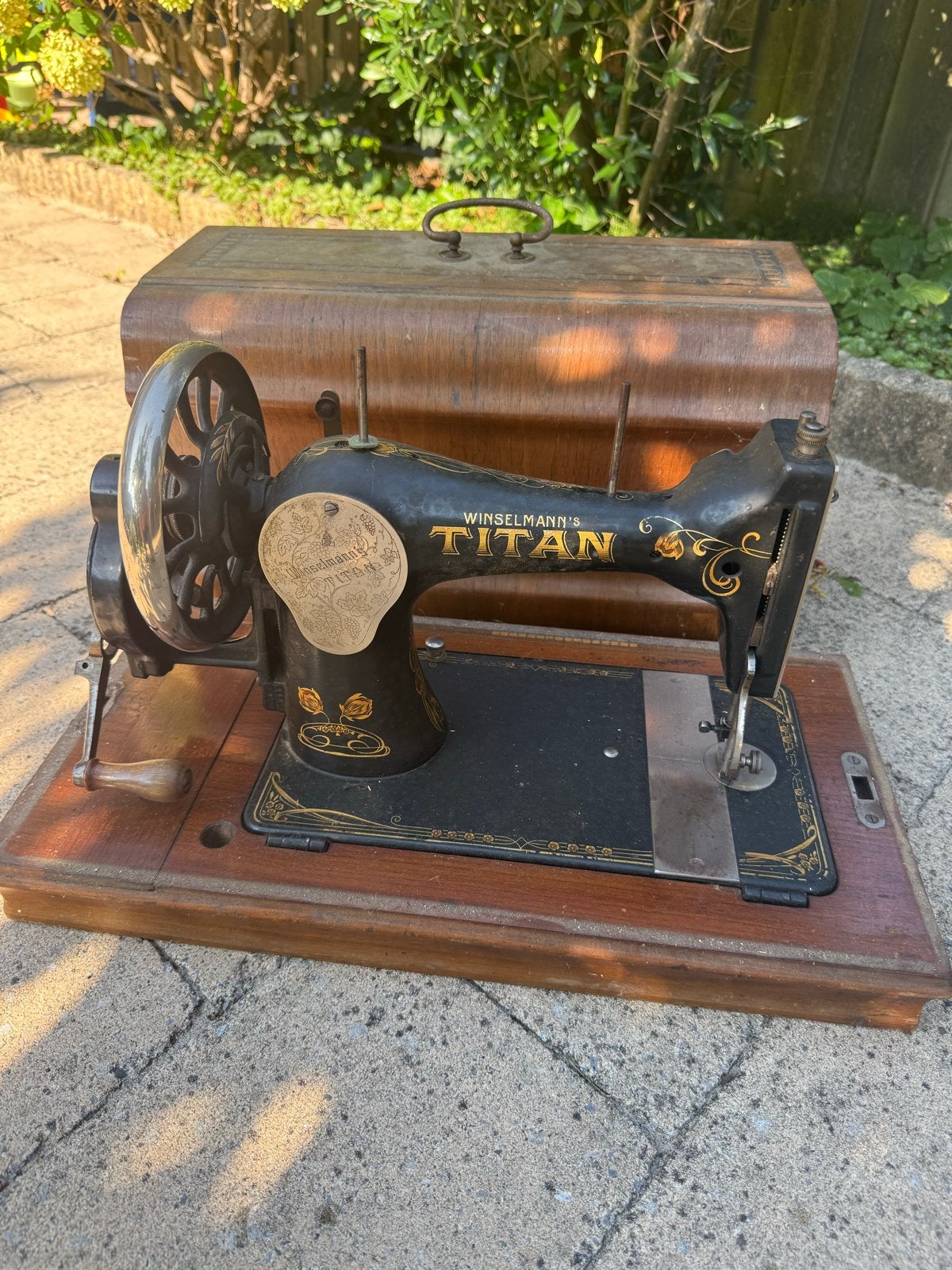 Antieke Winselmann Titan naaimachine met houten koffer, Antiek en Kunst, Ophalen of Verzenden