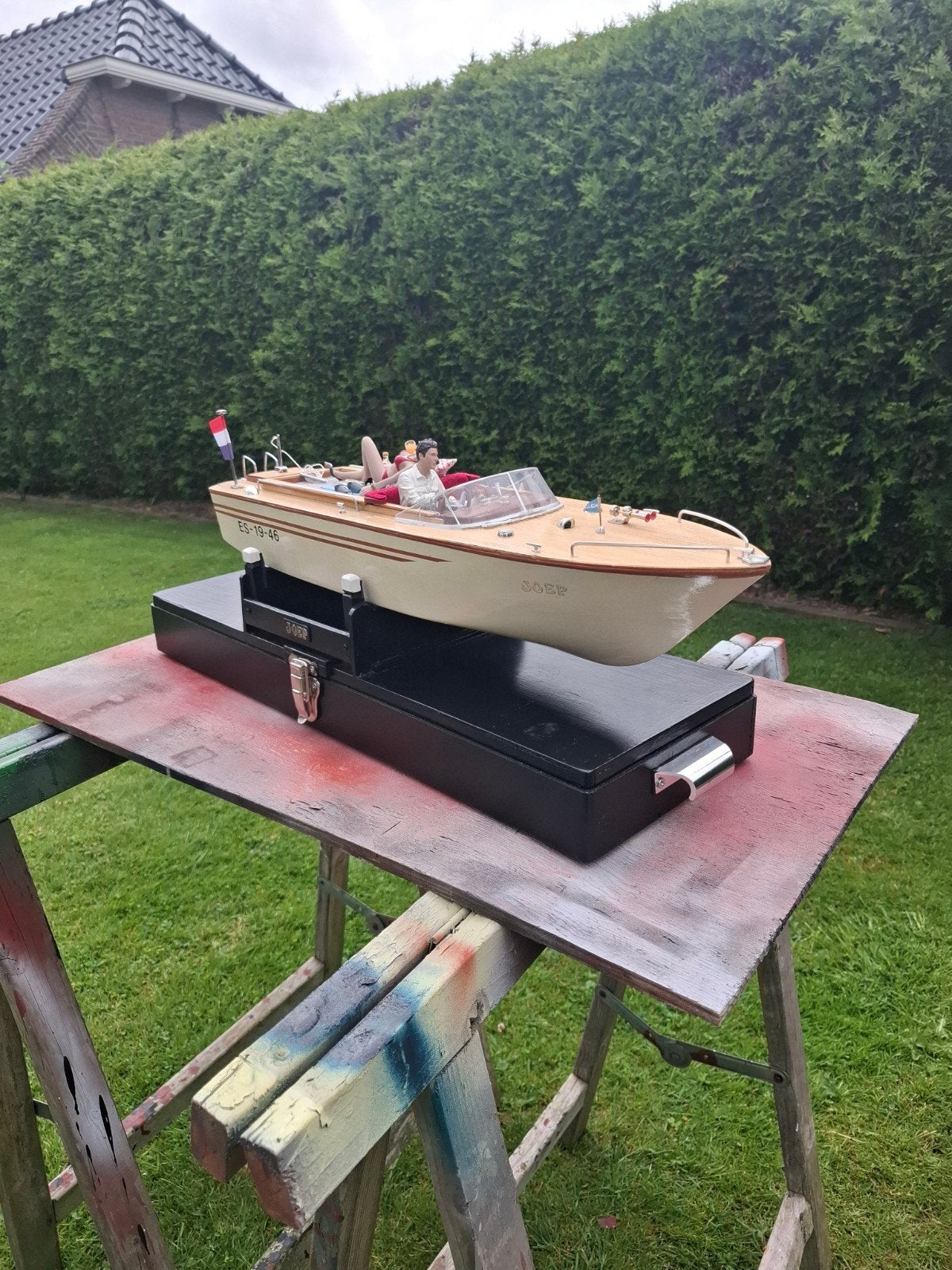 Rc speedboot riva, Ophalen