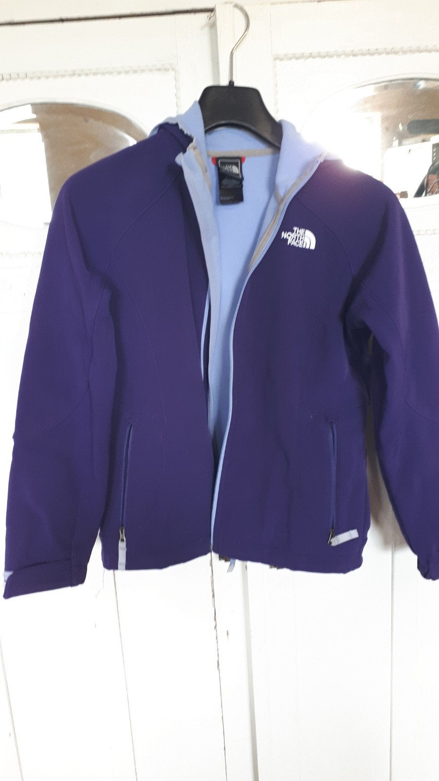 Superleuke paarse softshell jas van the north face, Ophalen of Verzenden, Zo goed als nieuw, Meisje, Jas