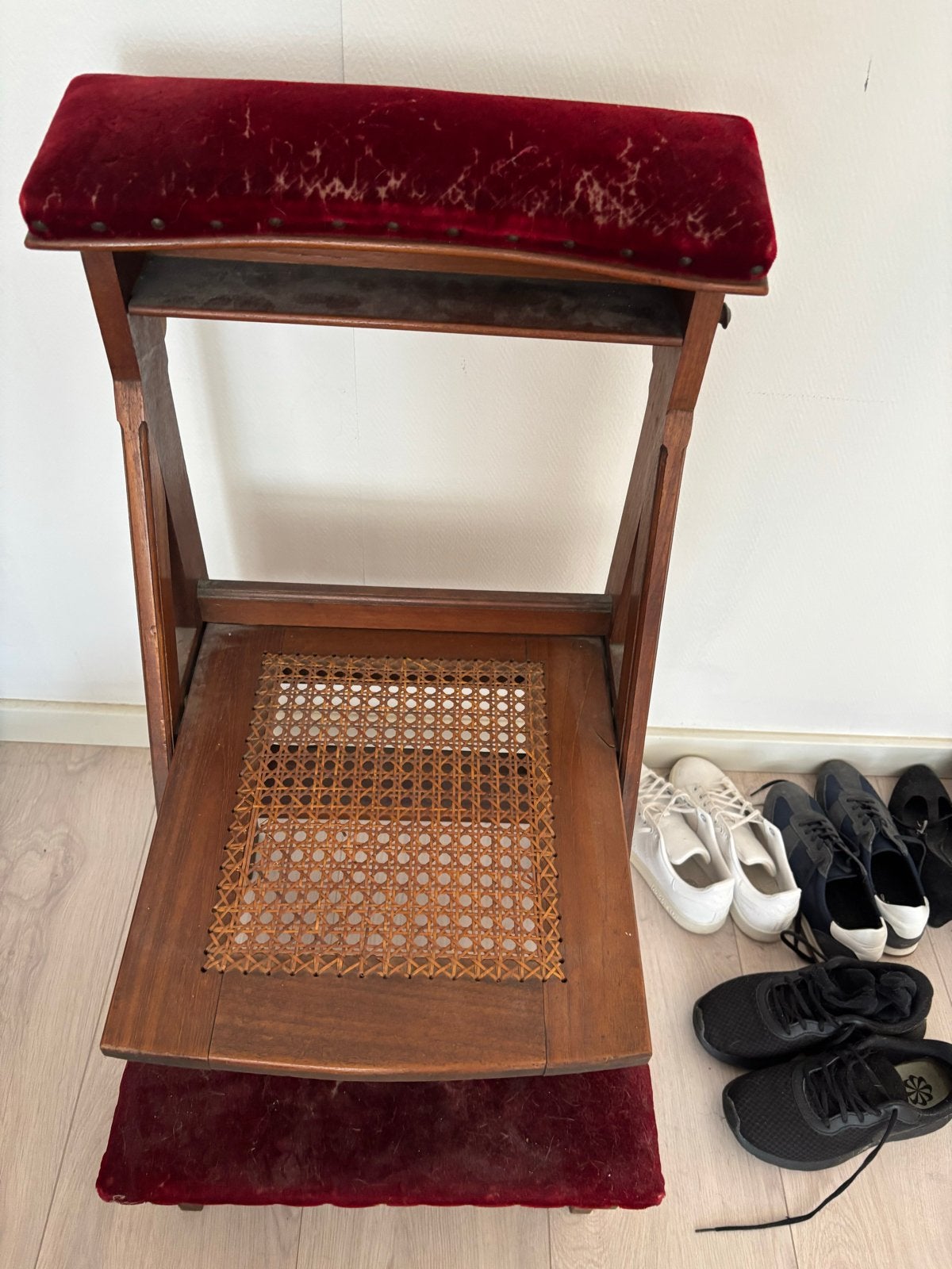 Antieke bidstoel/knielbank met rotan zitting, Antiek en Kunst, Ophalen