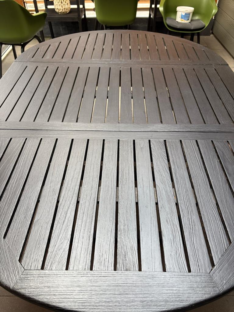 Zwart gebeitste houten tuintafel, uitschuifbaar, Tuin en Terras, Tuintafels, Ophalen, Gebruikt, Ovaal, Hout