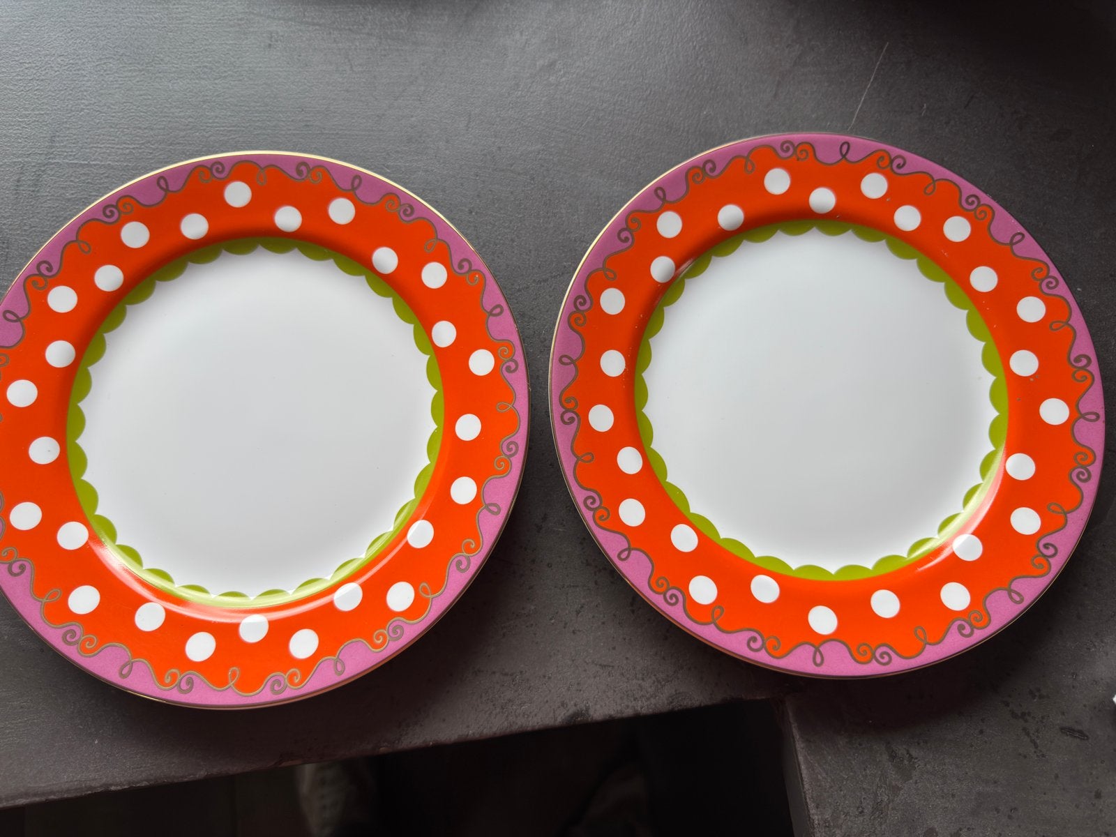2 oilily ontbijtborden., Ophalen, Zo goed als nieuw, Bord(en), Overige stijlen