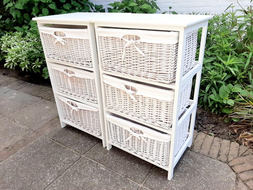2x ladekastjes ,met rieten lades , nachtkastjes..., Huis en Inrichting, Kasten | Ladekasten, Ophalen, Gebruikt, 50 tot 100 cm