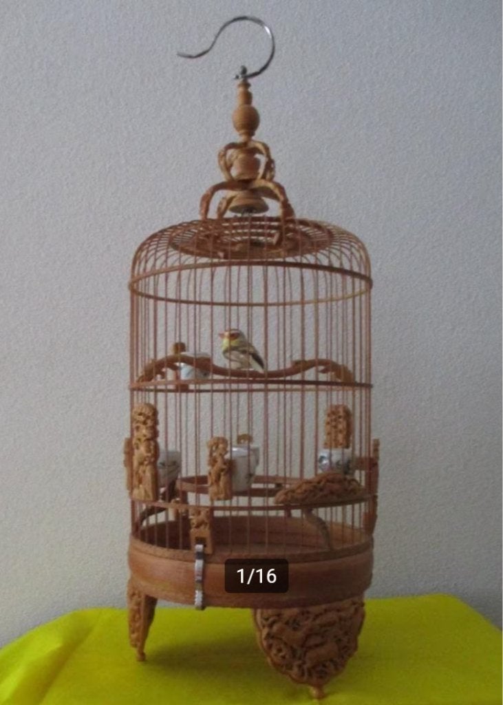Aziatische vogelkooi met filigraan houtsnijwerk, Antiek en Kunst, Overige typen, Overige onderwerpen, Verzenden, 50 - 100 cm