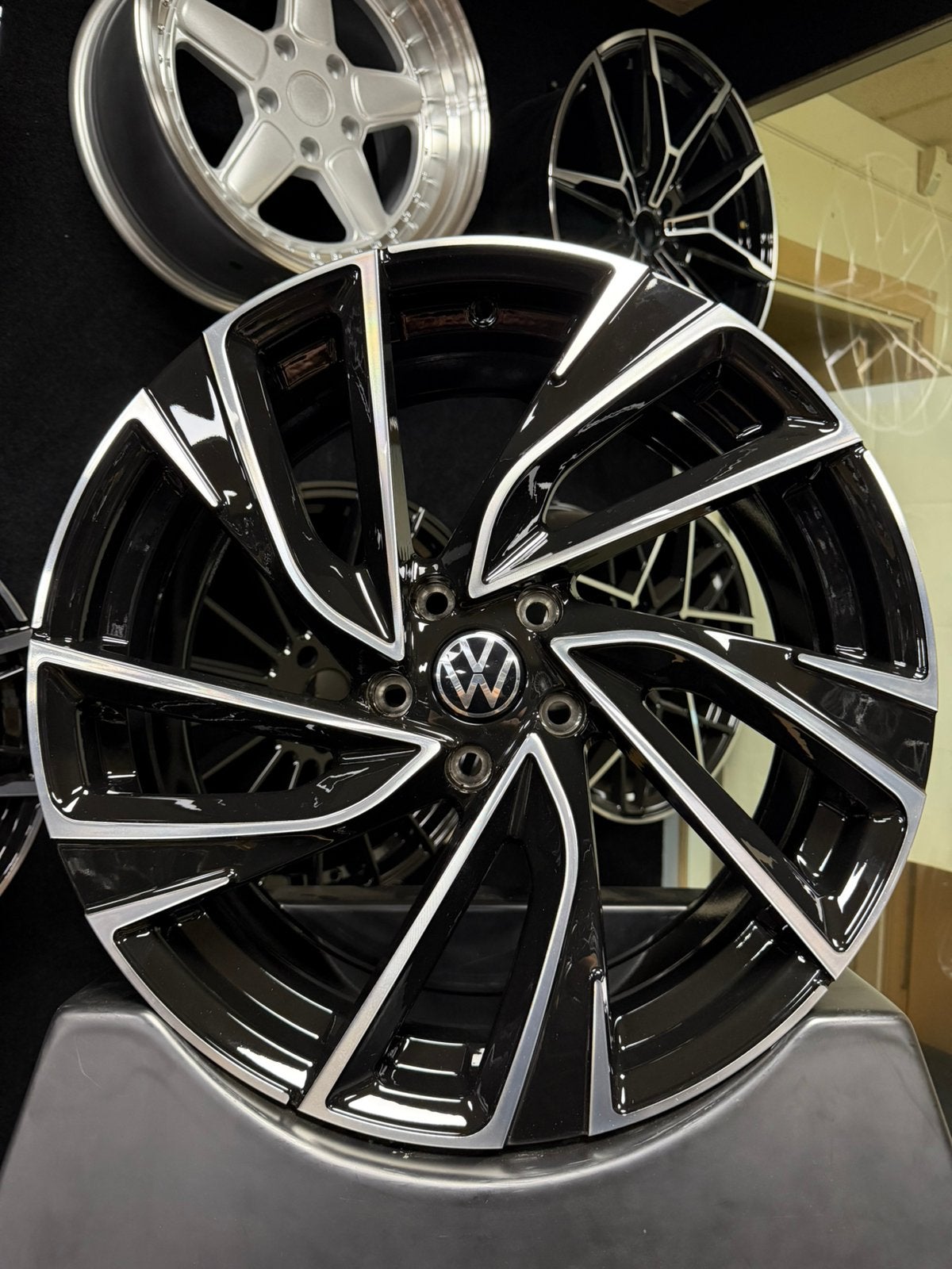 19 inch velgen voor Volkswagen Adelaide GTI look 5x112 Golf, 19 inch, Velg(en), Nieuw, Ophalen of Verzenden