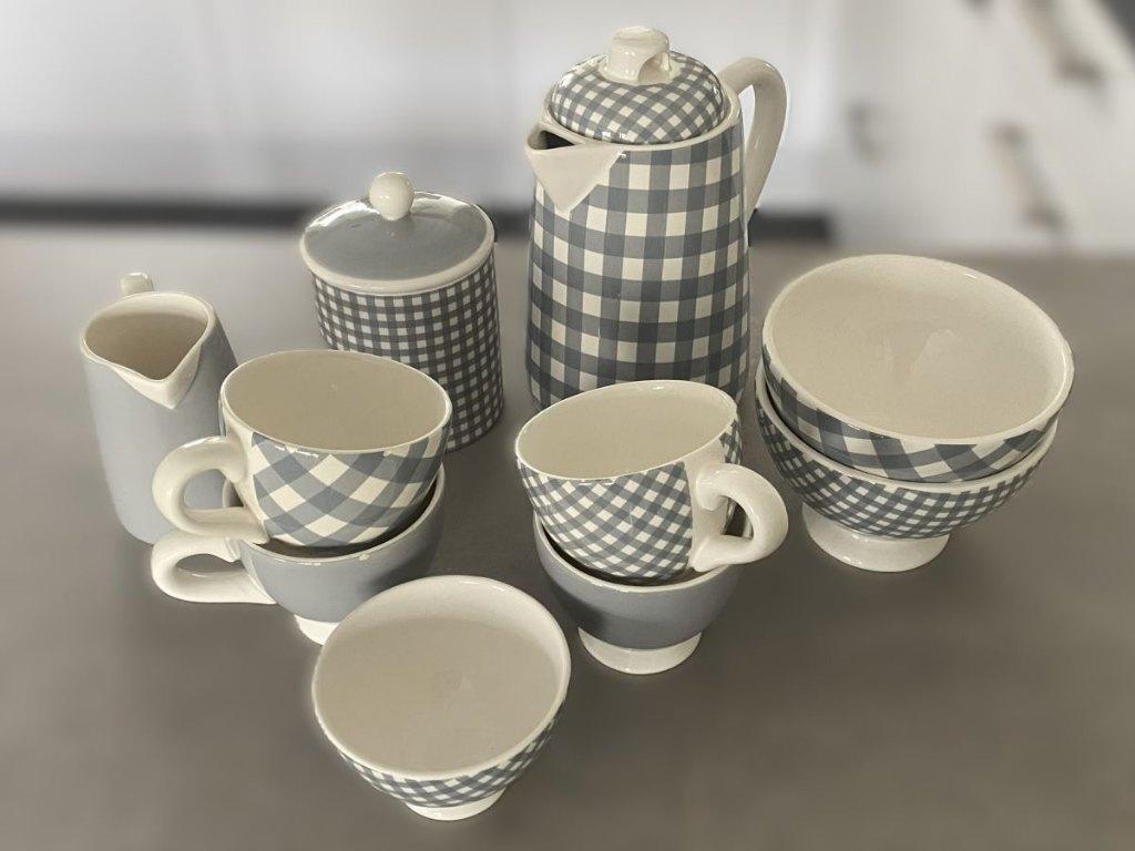 Servies, 'At home with Marieke', grijs, Ophalen, Overige typen, Zo goed als nieuw, Overige stijlen