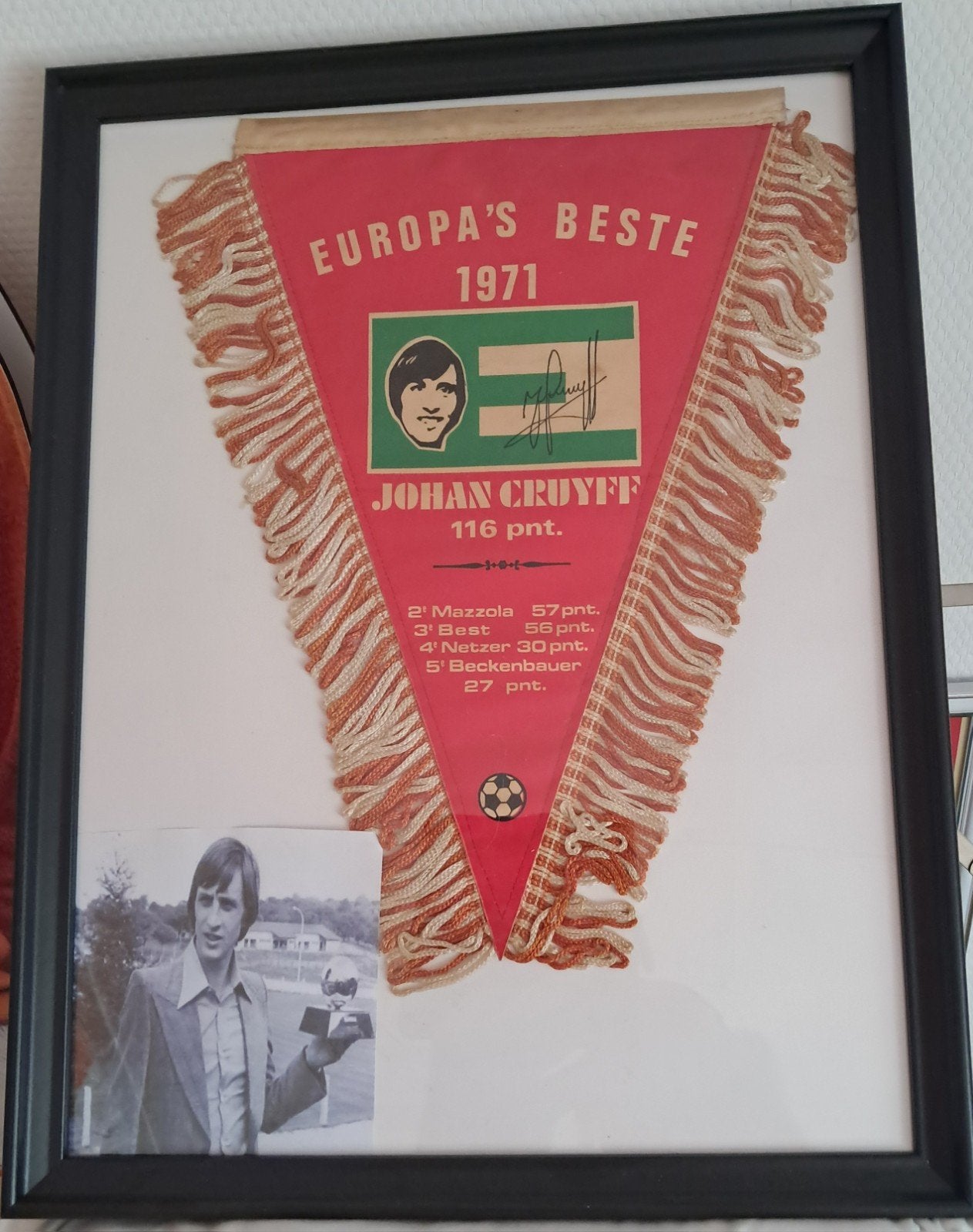 Ingelijste Johan Cruyff Europa's Beste 1971 Vaantje, Ophalen of Verzenden, Zo goed als nieuw, Ajax, Vaantje of Sjaal