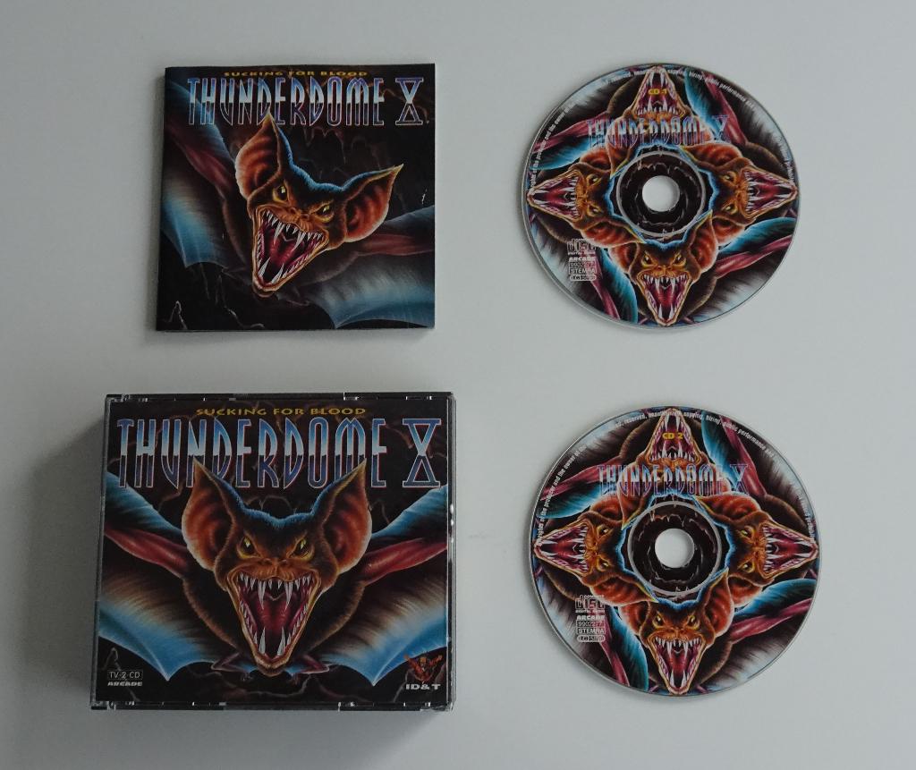 Thunderdome X : Sucking For Blood 2xCD 1995, Cd's en Dvd's, Cd's | Dance en House, Ophalen, Zo goed als nieuw