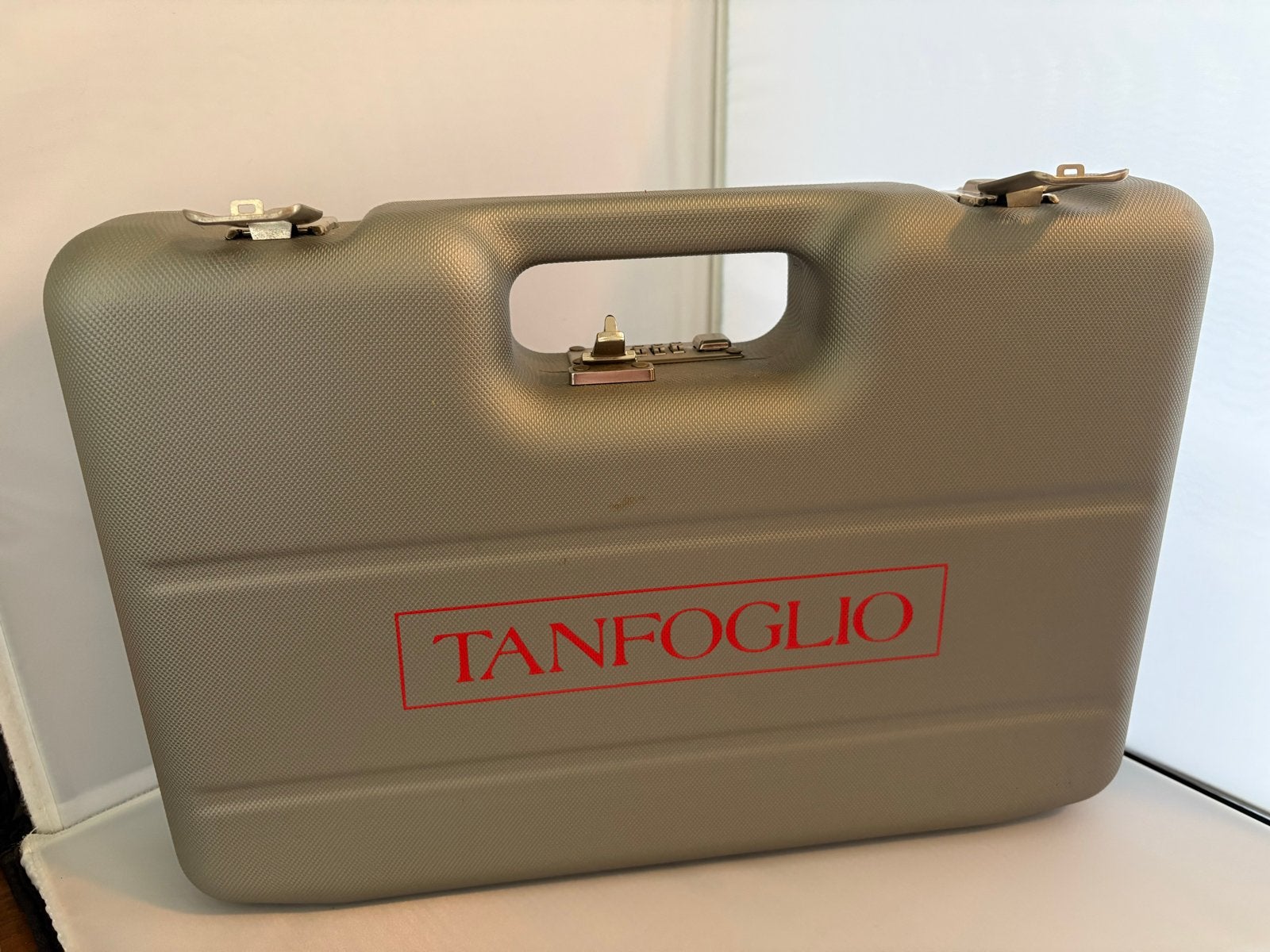 Tanfoglio wapenkoffer met slot - Zo goed als nieuw, Sieraden, Tassen en Uiterlijk, 50 tot 60 cm, Hard kunststof, Slot, Ophalen of Verzenden