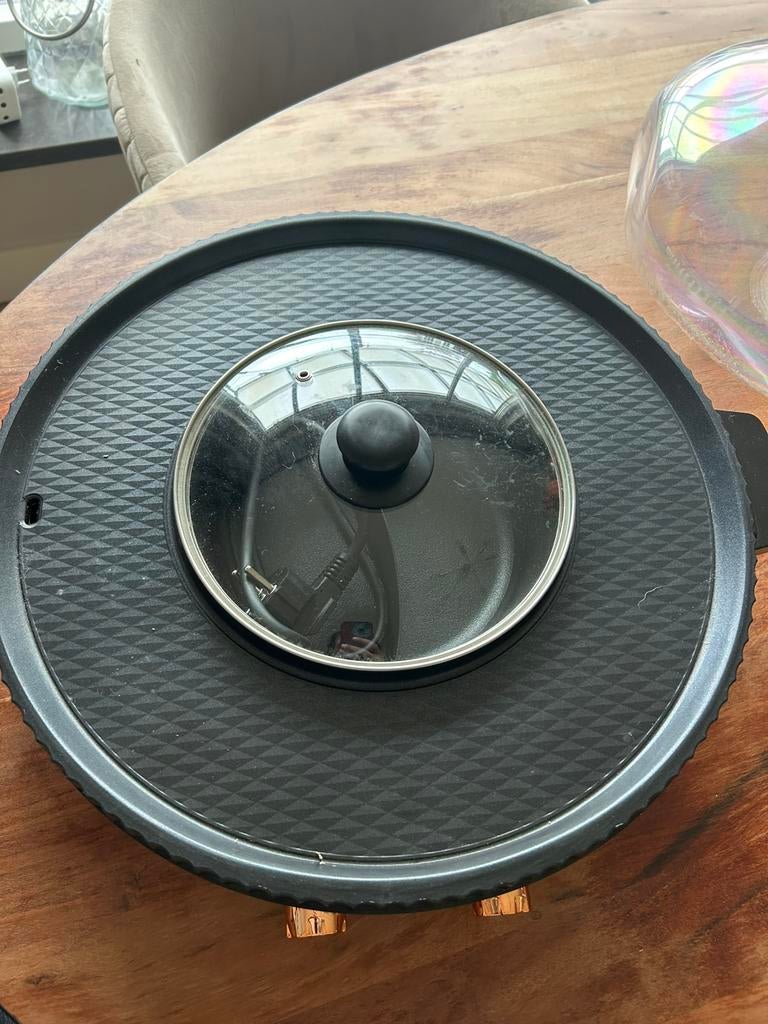 Gourmet en fonduepan in 1, Witgoed en Apparatuur, Gourmetstellen, Ophalen of Verzenden, Zo goed als nieuw, 4 t/m 7 personen