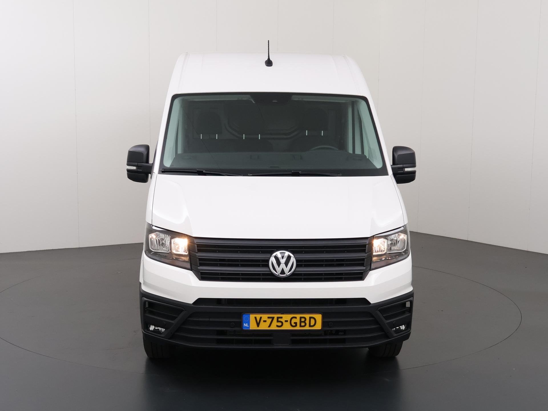 Volkswagen Crafter 30 | 2.0 TDI | 177 PK | L3H3 | HIGHLINE |, Auto's, Bestelauto's, Stof, Gebruikt, 4 cilinders, Volkswagen