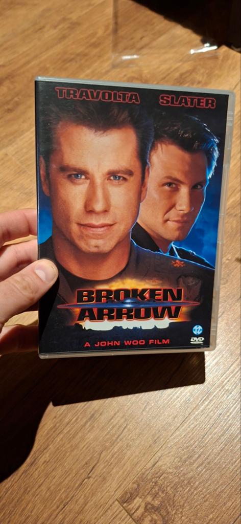 Broken Arrow DVD - Actiethriller met Travolta & Slater, Vanaf 16 jaar, Ophalen of Verzenden, Gebruikt, Actiethriller