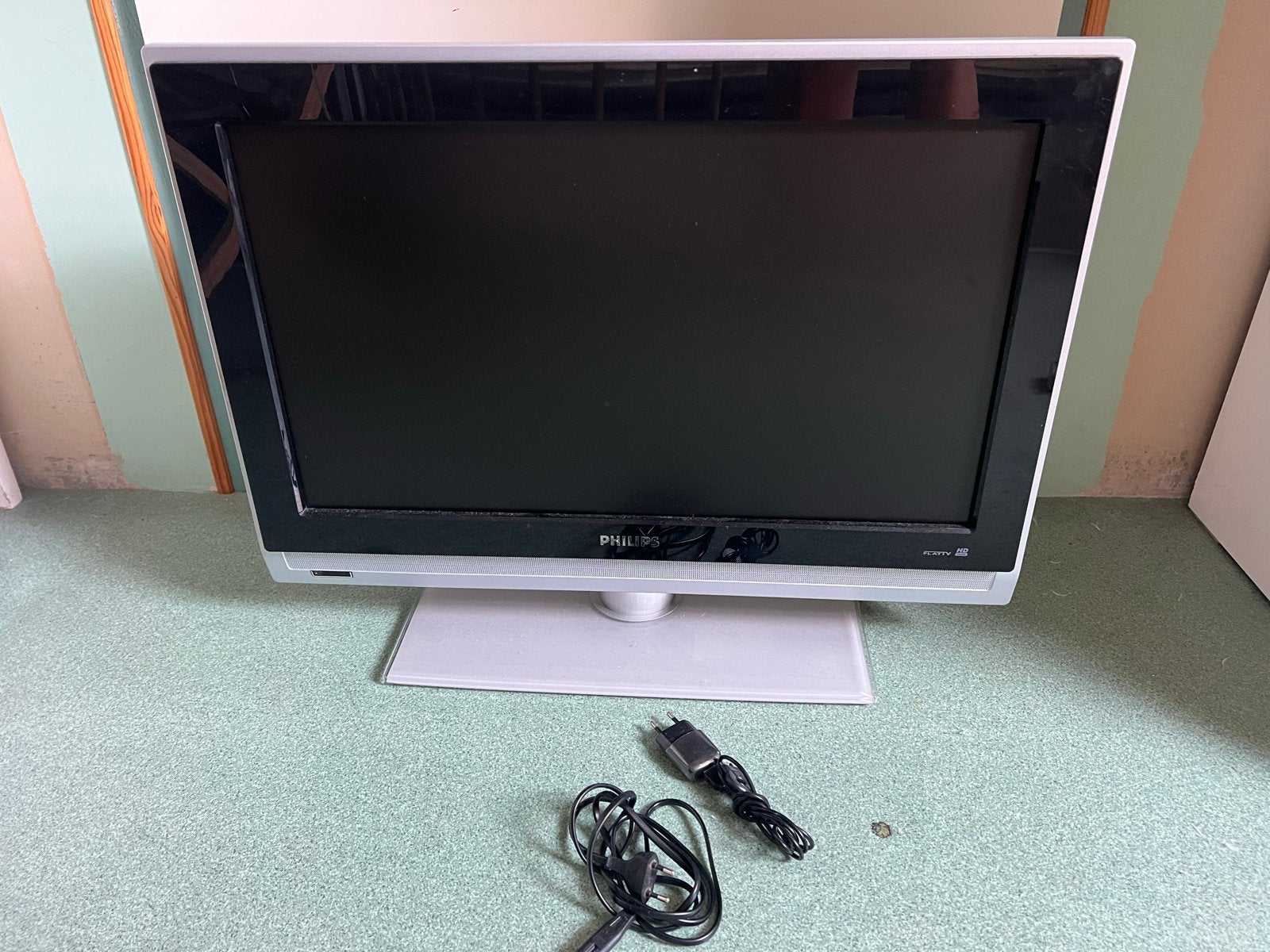 Philips LCD TV 26 inch (66 cm) - Model 26PFL5322/12, Ophalen, Philips, Gebruikt, 50 Hz