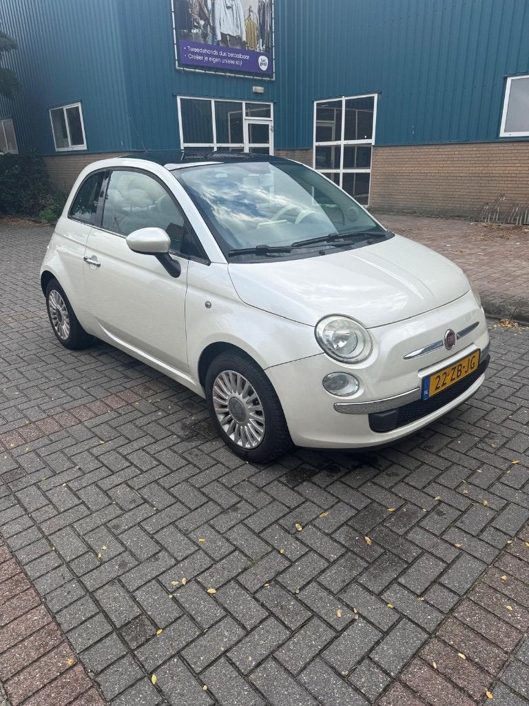 Fiat 500 1.4 Lounge | | Carplay, Panorama, Park | Parelmoer, Auto's, Voorwielaandrijving, 31 €/maand, 4 cilinders, 100 pk