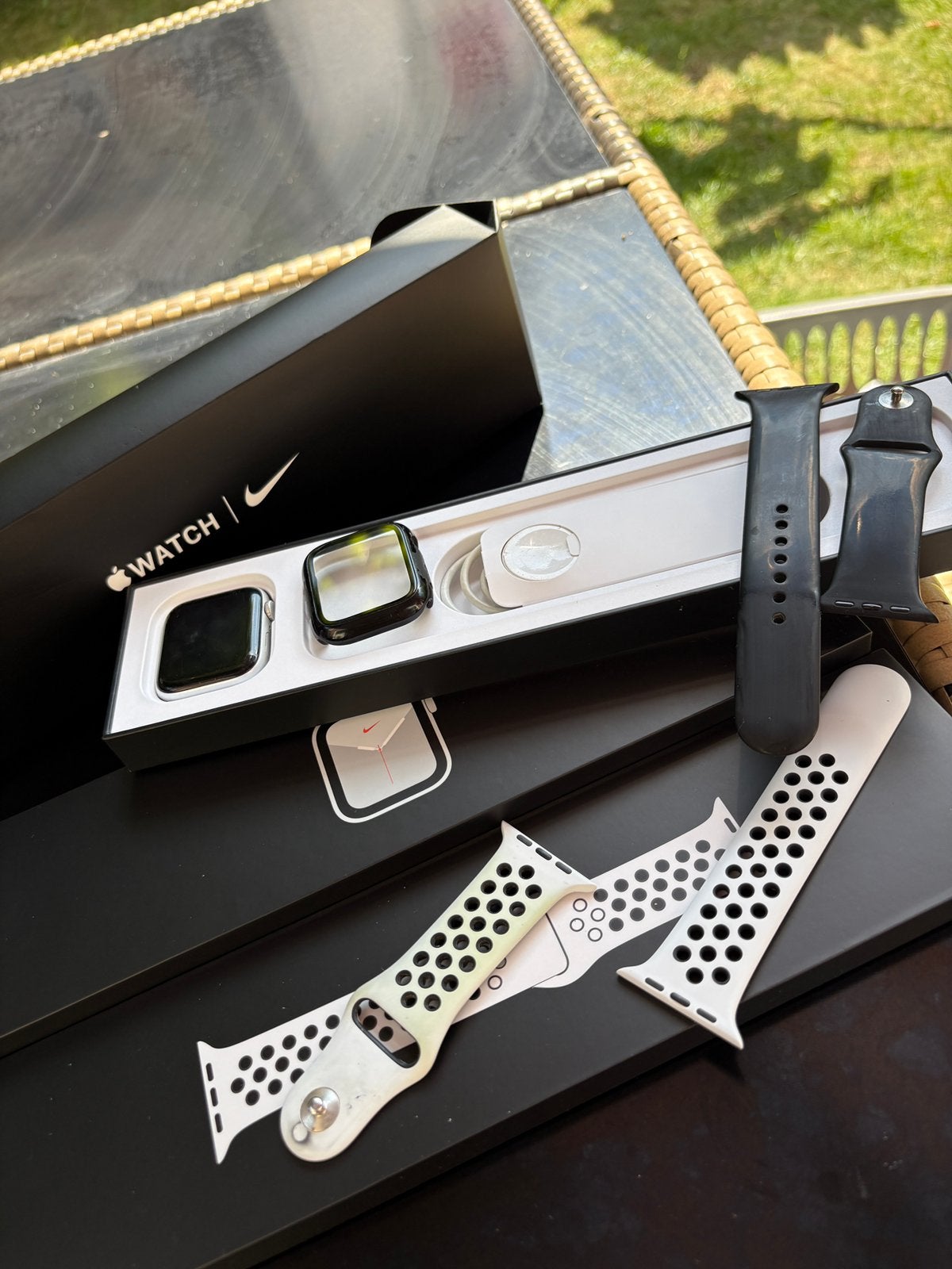 Apple watch SE Nike 44mm, Ophalen, Zwart, IOS, Zo goed als nieuw