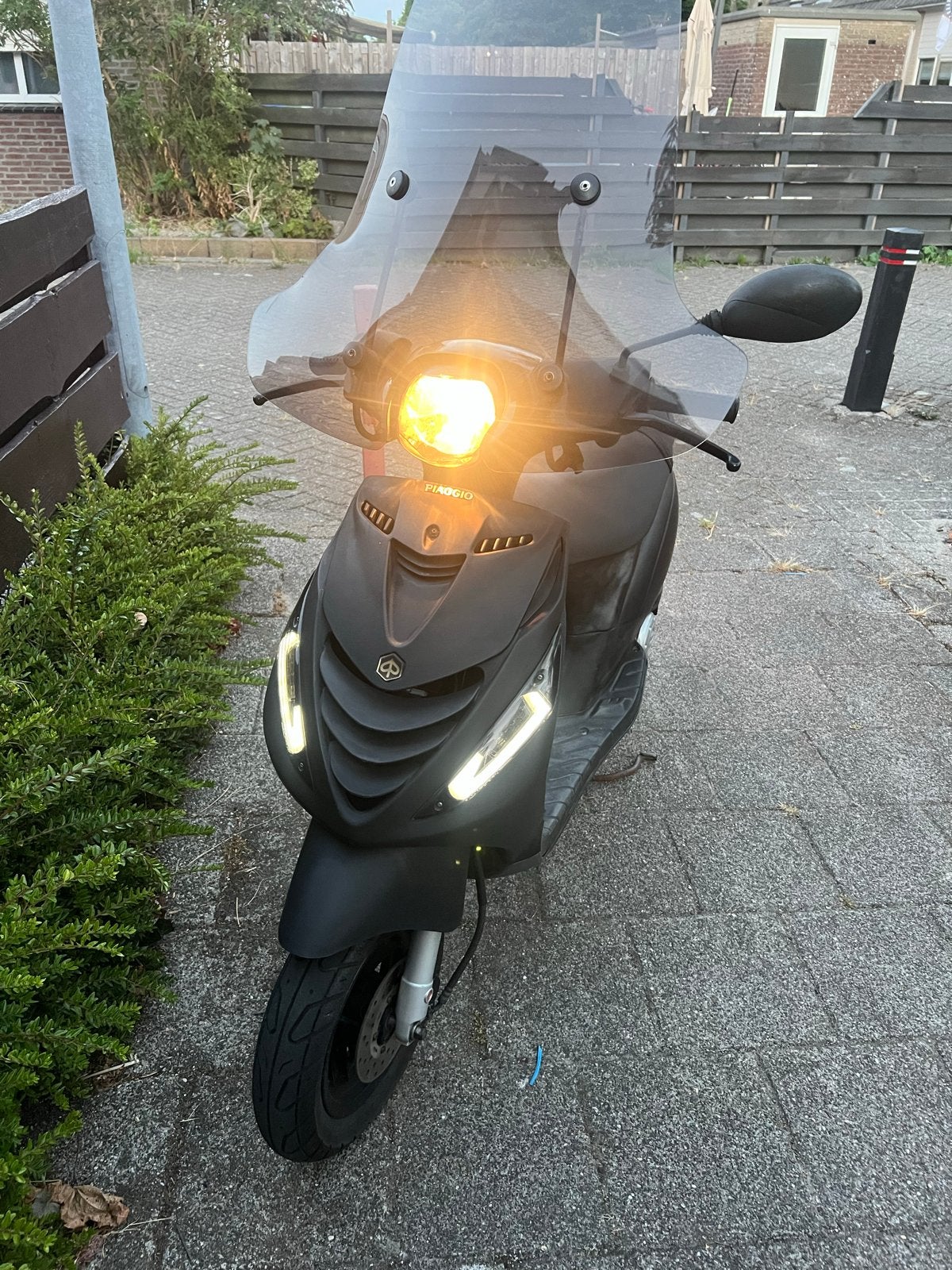 Piaggio Zip iget 2018 blauw kenteken, Fietsen en Brommers, Ophalen, Gebruikt, Overige typen, Piaggio