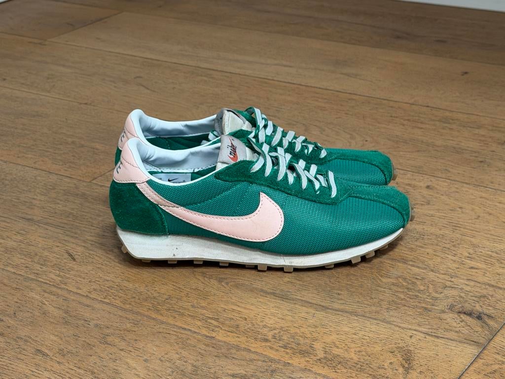 Groene Nike sneakers, Kleding | Dames, Schoenen, Ophalen of Verzenden, Gedragen, Groen, Sneakers of Gympen