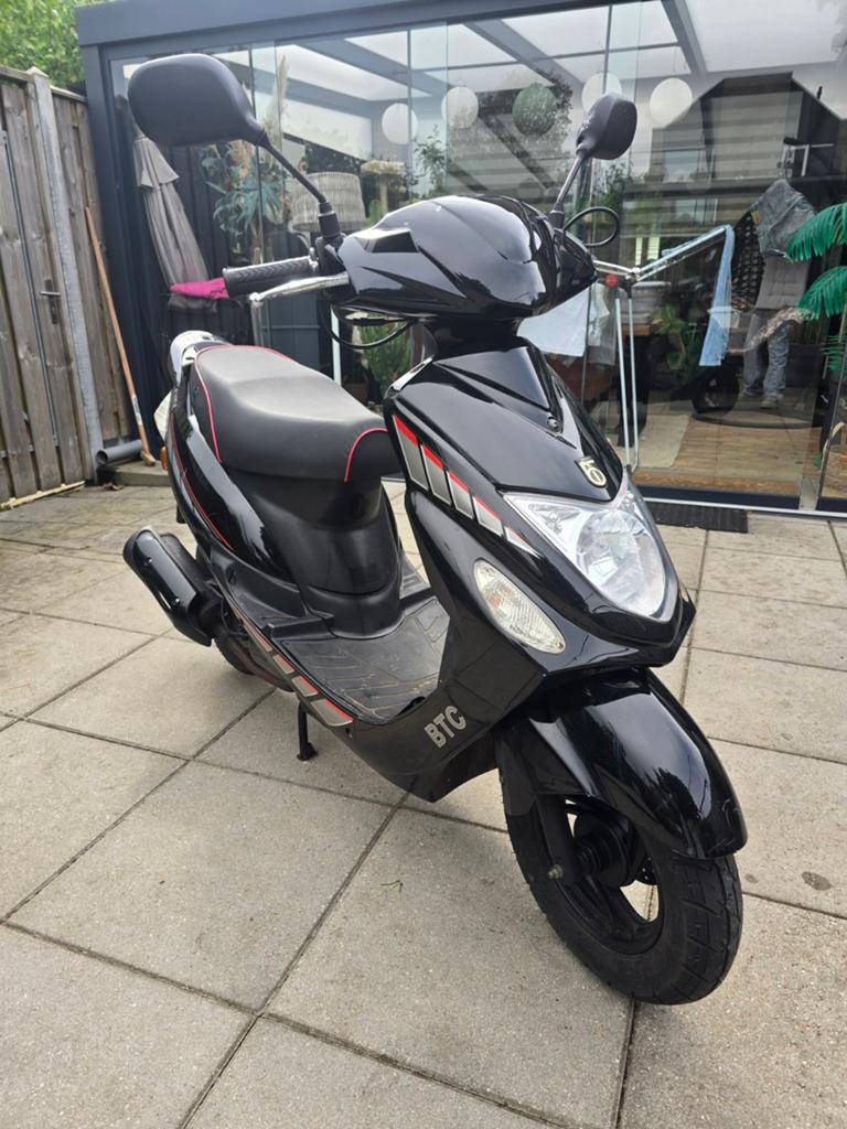 BTC City scooter, Ophalen, Gebruikt, Benzine