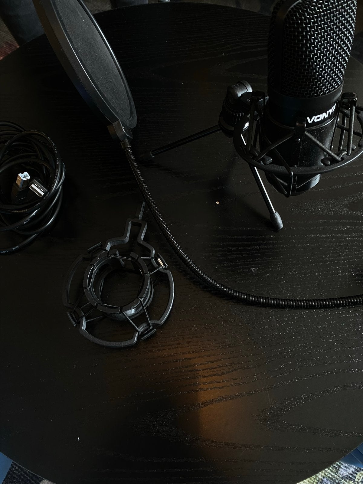 Vonyx Studiomicrofoon met Popfilter en Statief, Muziek en Instrumenten, Ophalen, Zo goed als nieuw, Studiomicrofoon