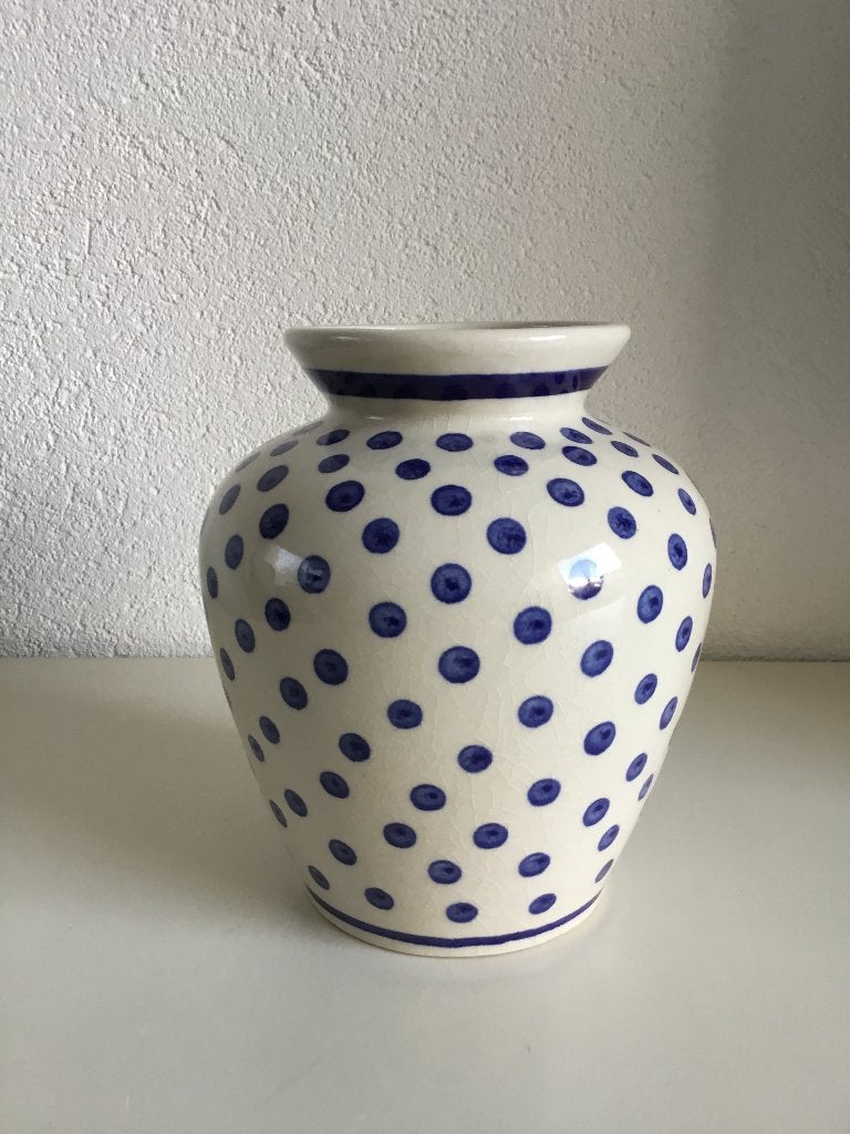 Bunzlau Castle vaas roomwit / blauw hoog 17 cm, Ophalen of Verzenden, Gebruikt, Wit, Steen/keramiek