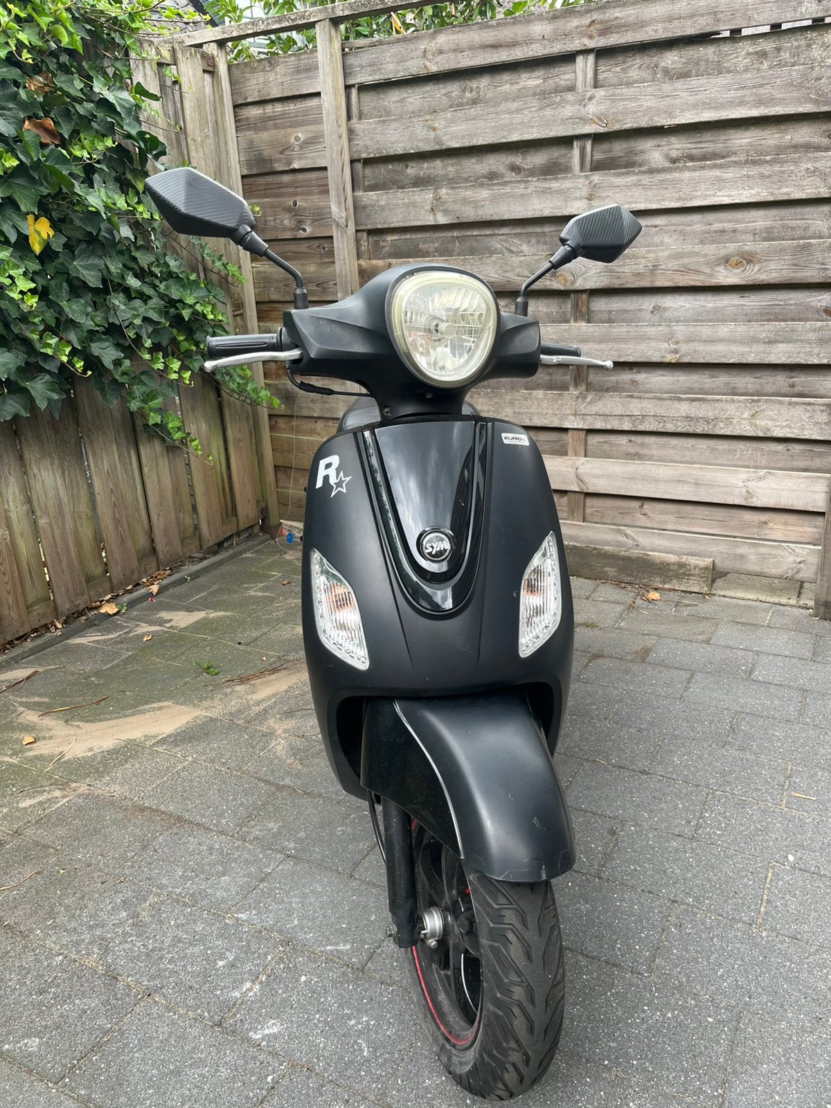 Sym Fiddle 3 Brom, Ophalen, Gebruikt, Maximaal 45 km/u, Benzine