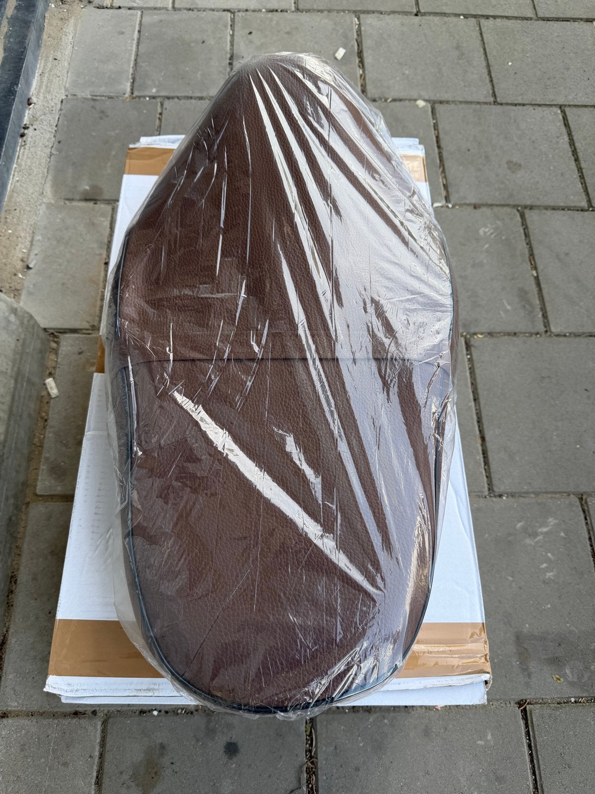 Bruin Retro Scooter Zadel - Universeel (AGM, BTC, IVA), Ophalen of Verzenden, Nieuw, Zadel, Overige merken