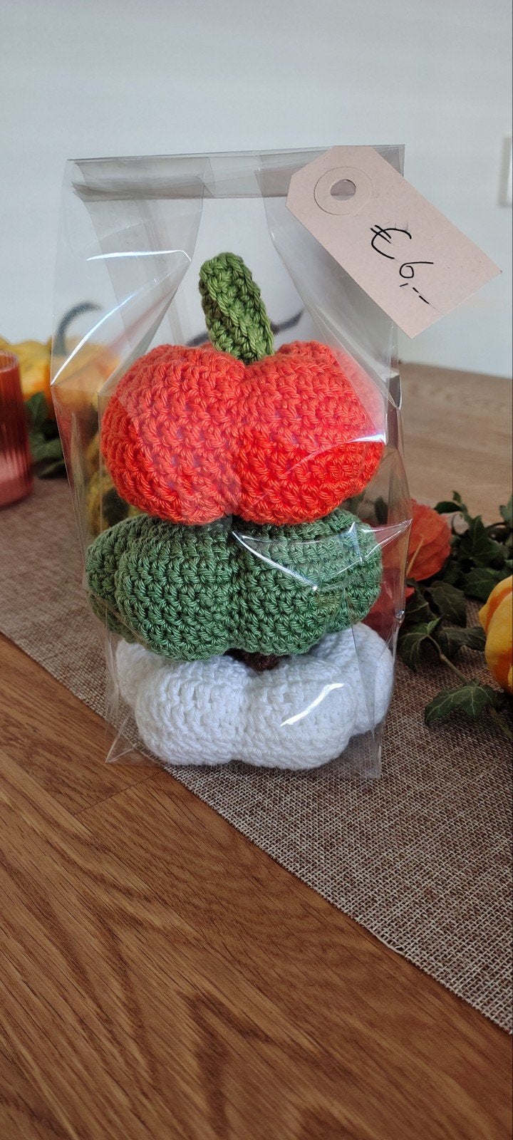 Mooie gehaakte pompoenen en eikels., Ophalen, Nieuw