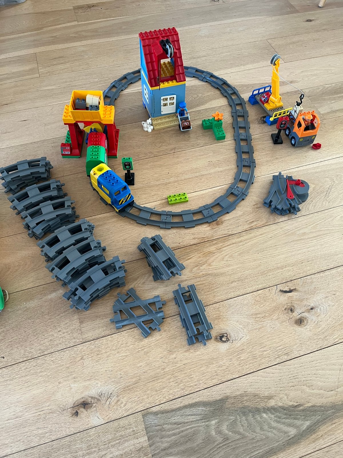 Lego Duplo Treinset 3772 met huis, kraan en extra rails, Kinderen en Baby's, Ophalen, Gebruikt, Overige thema's, Duplo
