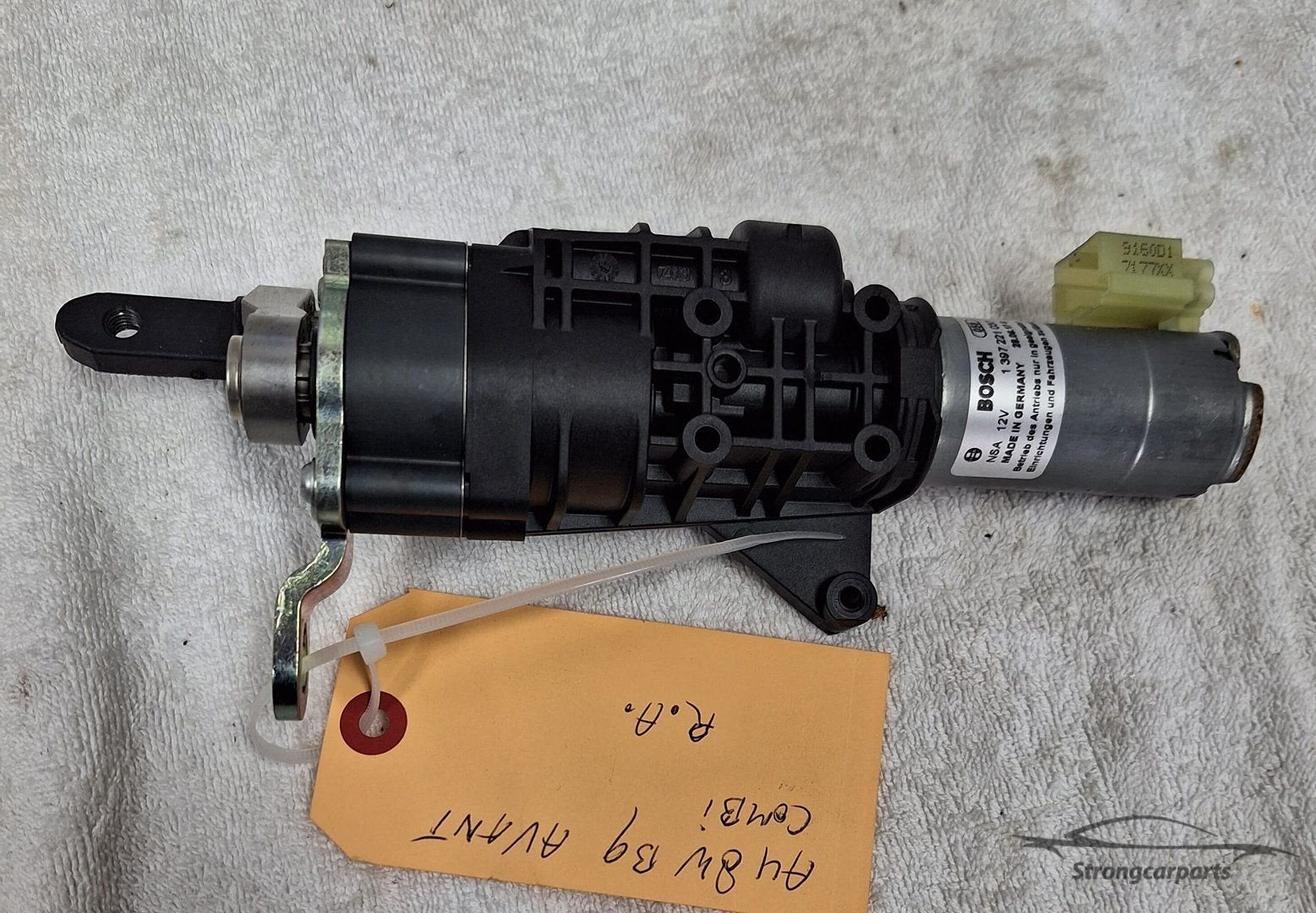 Audi A4 8W B9 Avant Achterklep Motor rechts 8W9827852A, Gebruikt, -, -, -