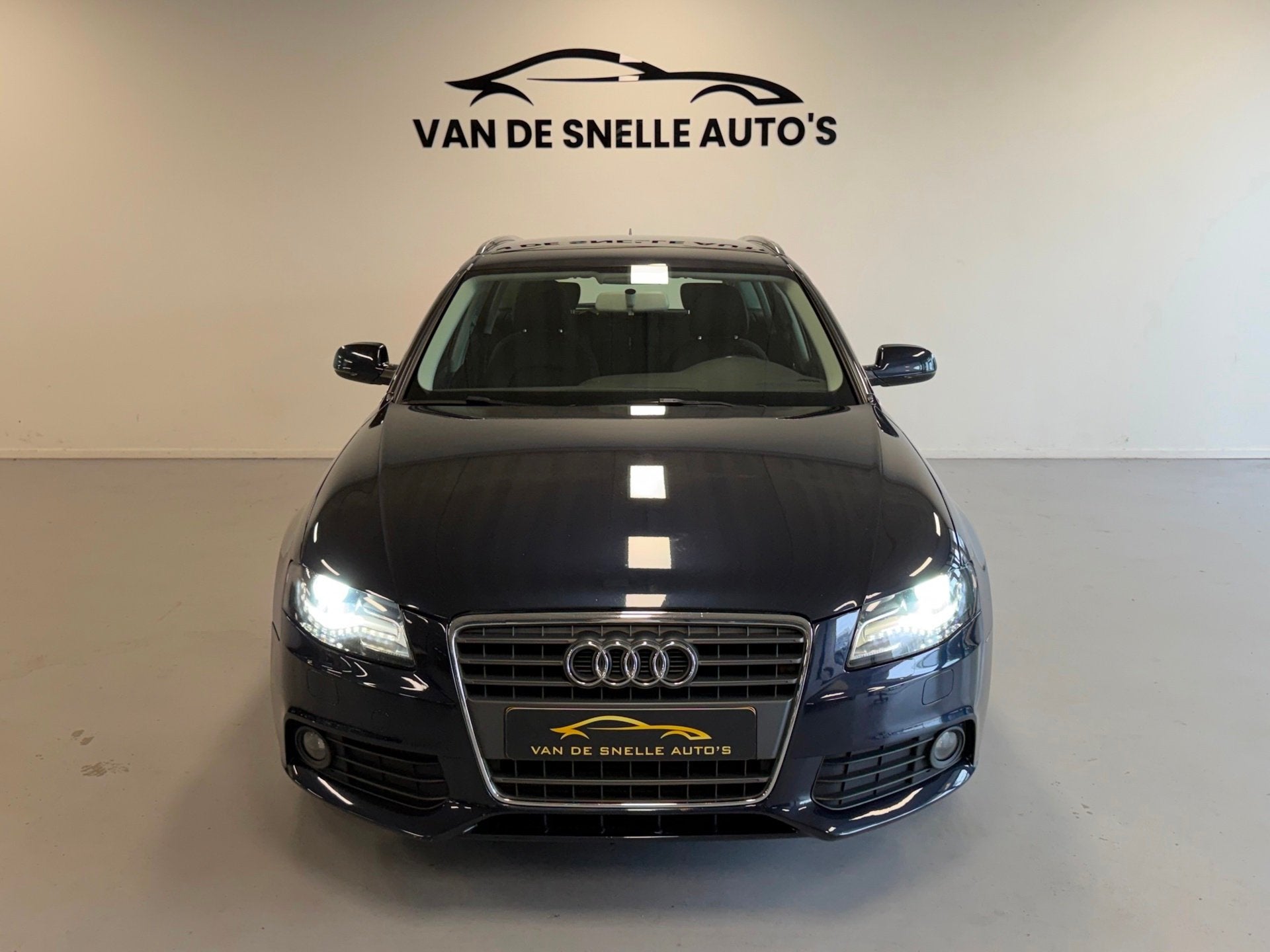 Audi A4 Avant 1.8 TFSI Pro Line Business NIEUWEKETTING/PANO/, Auto's, Voorwielaandrijving, Euro 5, Gebruikt, Adaptive Cruise Control