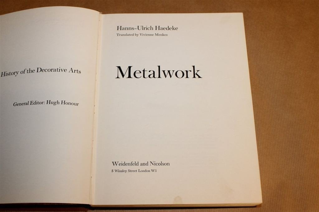 Metaalbewerking — Sociale Historie Sierkunst [EN], Ophalen of Verzenden, Gelezen