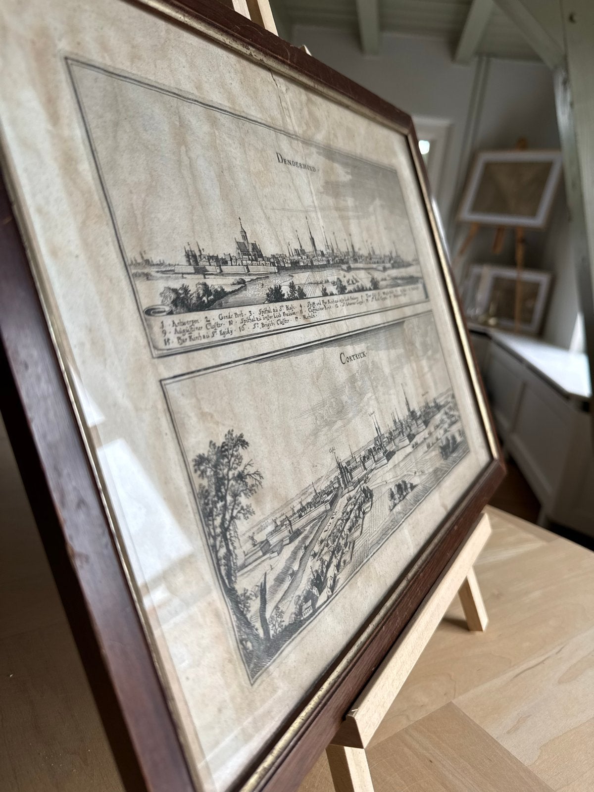 Antieke Gravure: Dendermonde & Kortrijk Stadsgezichten, Ophalen, Stadsgezicht, Gravure, Ingelijst