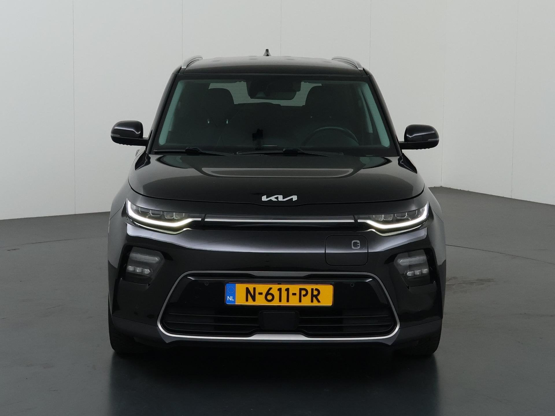 Kia e-Soul DynamicPlusLine 64 kWh | Stoel/Stuurverwarming |, Auto's, Kia, Gebruikt, Automatische klimaatregeling, 1657 kg, Leder en Stof