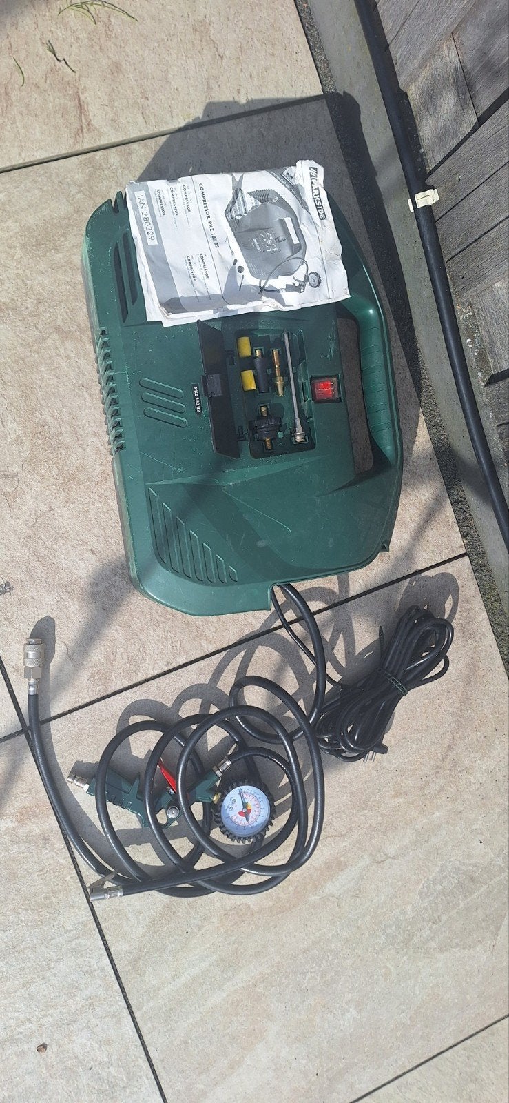Parkside PKZ 180 B2 Compressor - Compact en Krachtig, Ophalen, Gebruikt, 6 tot 10 bar, Minder dan 200 liter/min
