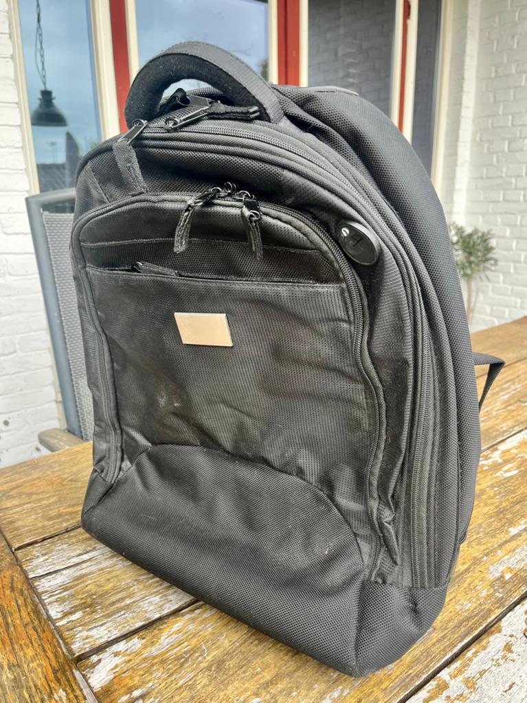 Laptoptas, travelbag, Computers en Software, Laptoptassen, Ophalen of Verzenden, Zo goed als nieuw
